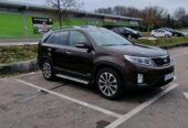 Caut sa cumpar Kia Sorento 2.2 diesel 197cp euro 5 an 2009-2015