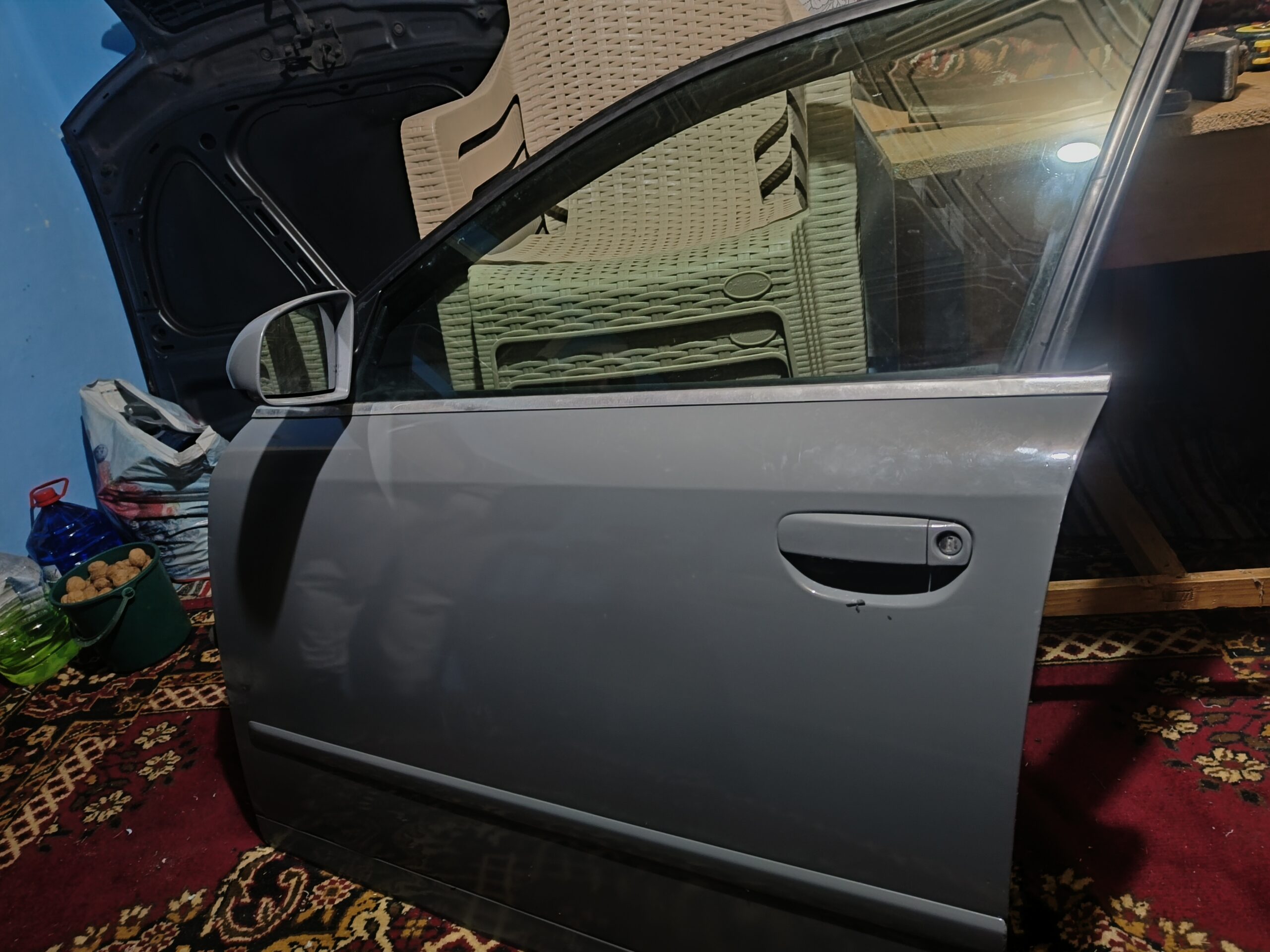 Vând piese audi A4 B6