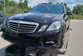 Dezmembrez Mercedes w212 e350 e220 și w204 c220