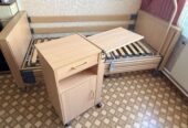 Caut sa cumpar pat medical cu mecanism de reglaj electric